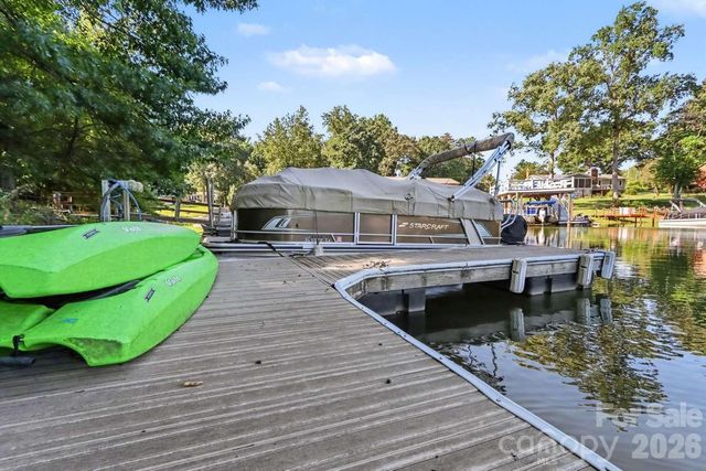 8152 Deep Water Lane, Denver, NC 28037