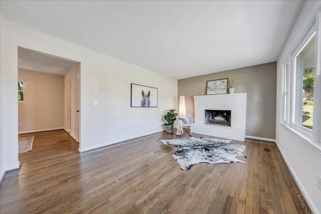 5433 Lamplighter DR, Roanoke, VA 24019