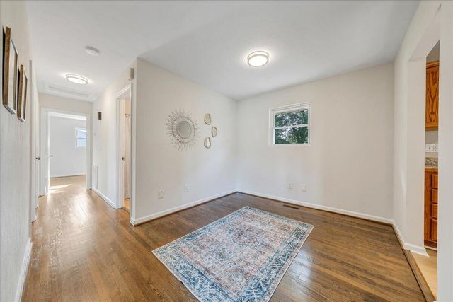 5433 Lamplighter DR, Roanoke, VA 24019