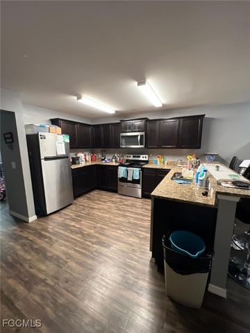 722 Arundel CIR, Fort Myers, FL 33913