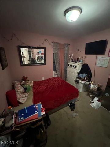 722 Arundel CIR, Fort Myers, FL 33913