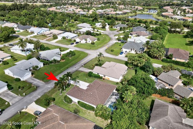 4820 48th Avenue, Vero Beach, FL 32967