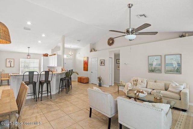 4820 48th Avenue, Vero Beach, FL 32967