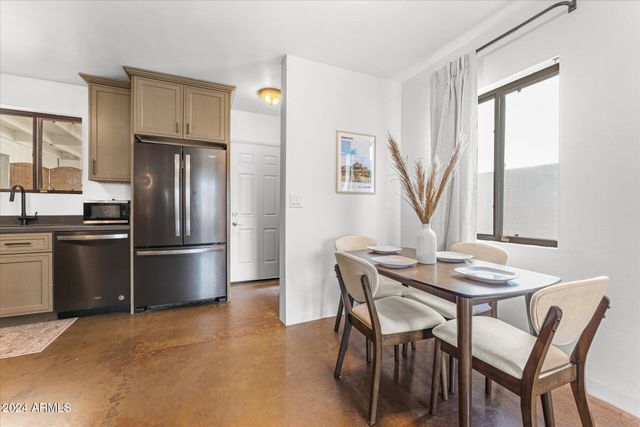 9428 N 1ST Avenue 1, Phoenix, AZ 85021