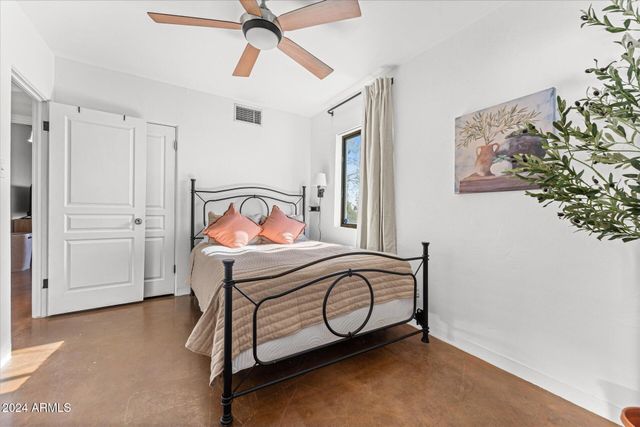 9428 N 1ST Avenue 1, Phoenix, AZ 85021