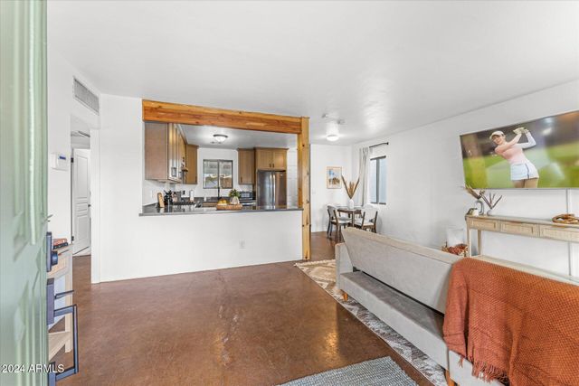 9428 N 1ST Avenue 1, Phoenix, AZ 85021