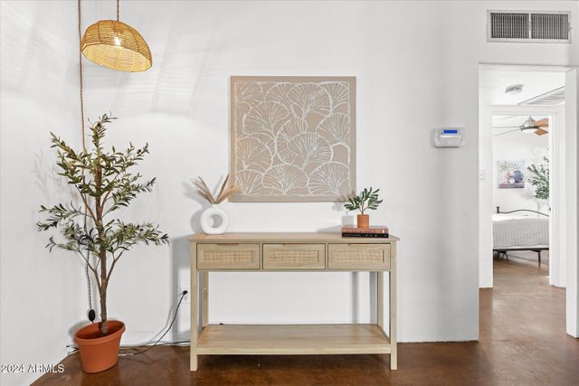 9428 N 1ST Avenue 1, Phoenix, AZ 85021