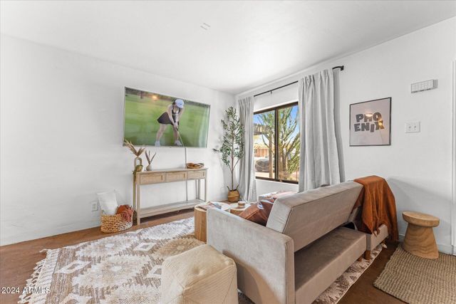 9428 N 1ST Avenue 1, Phoenix, AZ 85021