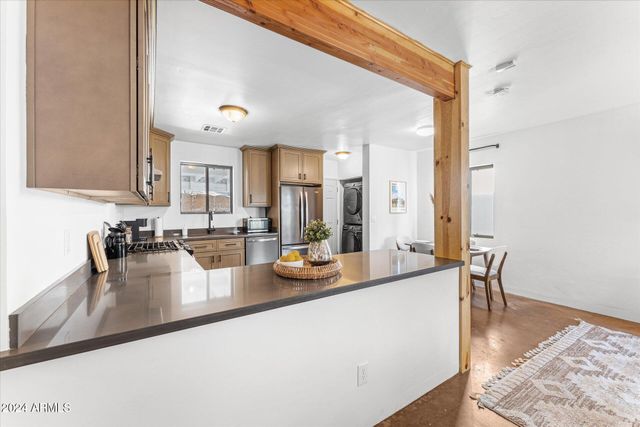 9428 N 1ST Avenue 1, Phoenix, AZ 85021