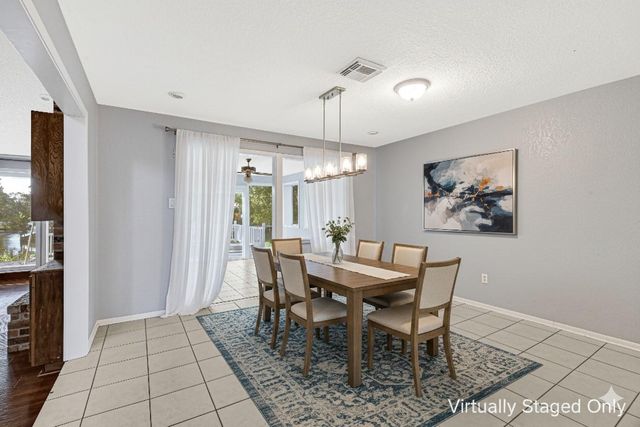 2106 White Feather Trail, Crosby, TX 77532