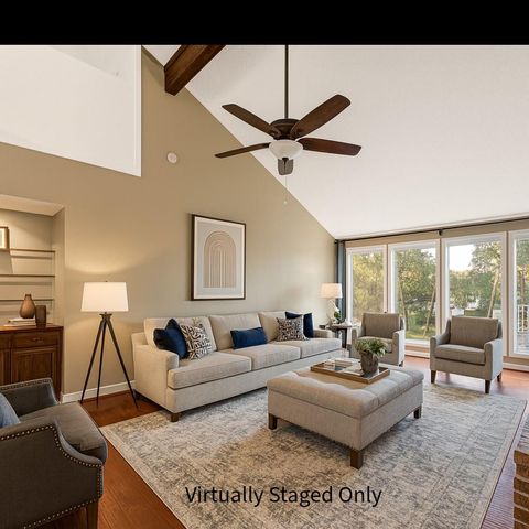 2106 White Feather Trail, Crosby, TX 77532