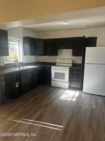 5174 ADMIRAL Drive, Jacksonville, FL 32244