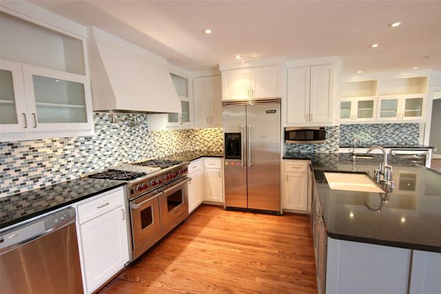 7614 Azalea Lane, Dallas, TX 75230