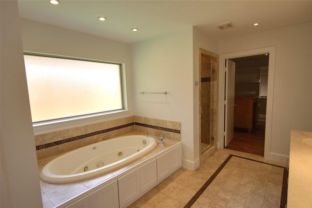 7614 Azalea Lane, Dallas, TX 75230