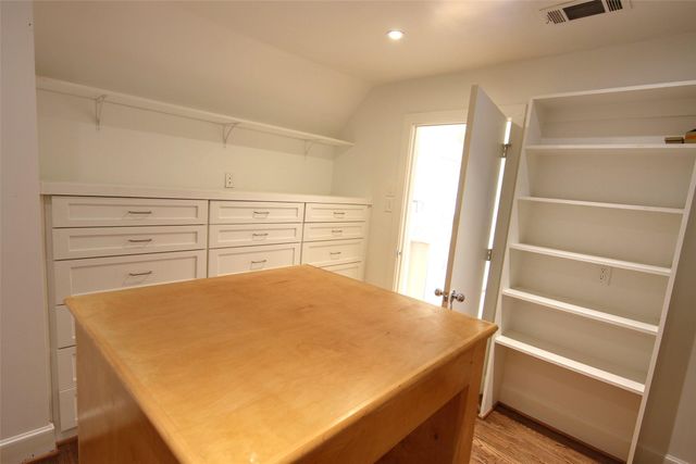 7614 Azalea Lane, Dallas, TX 75230