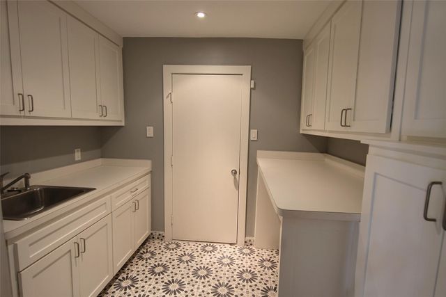 7614 Azalea Lane, Dallas, TX 75230