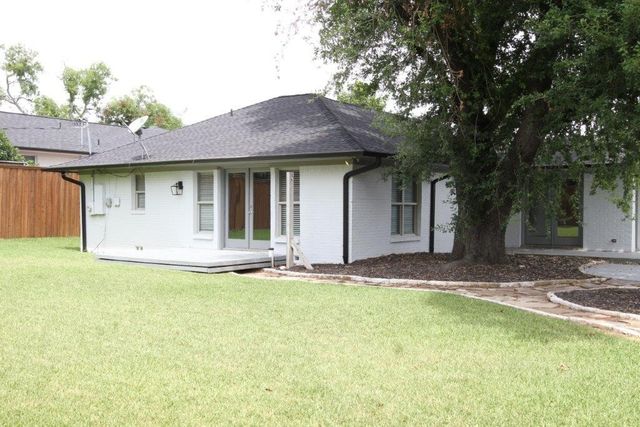 7614 Azalea Lane, Dallas, TX 75230