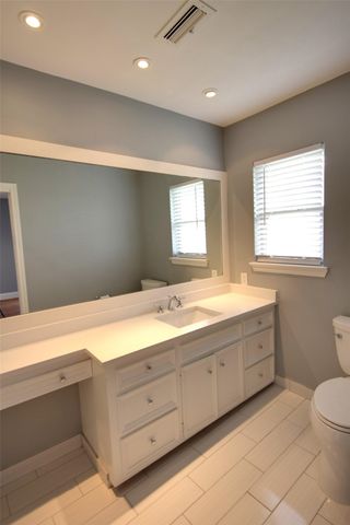 7614 Azalea Lane, Dallas, TX 75230