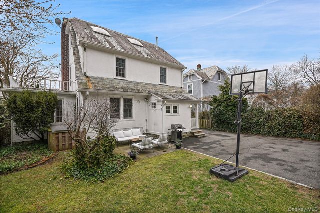 22 Brookdale Place, Rye, NY 10580