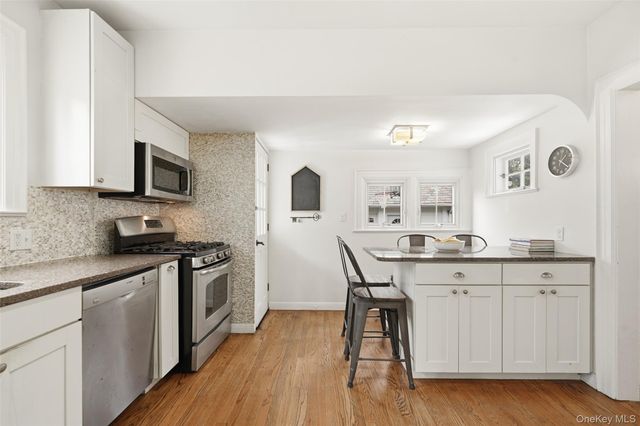 22 Brookdale Place, Rye, NY 10580