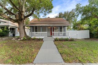 55 W LEMON STREET, Tarpon Springs, FL 34689