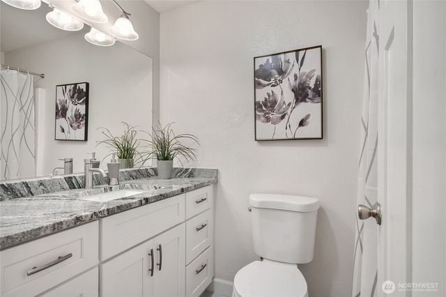 19206 54th Street E, Lake Tapps, WA 98391