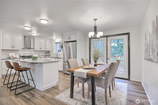 19206 54th Street E, Lake Tapps, WA 98391