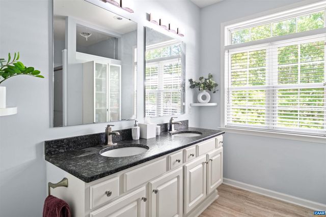 252 LARKSPUR WAY, Charlottesville, VA 22902