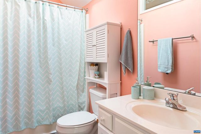 252 LARKSPUR WAY, Charlottesville, VA 22902