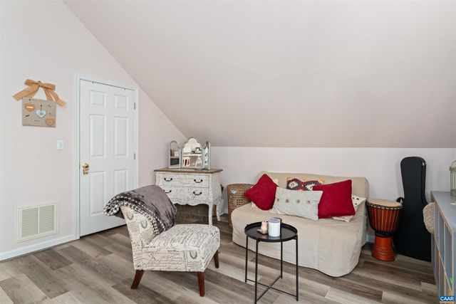 252 LARKSPUR WAY, Charlottesville, VA 22902