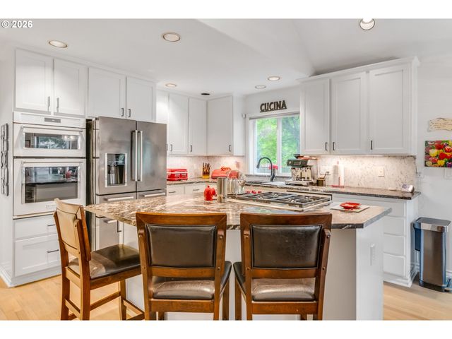 9535 Sw CHERRY Ln, Tualatin, OR 97062