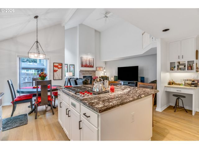 9535 Sw CHERRY Ln, Tualatin, OR 97062