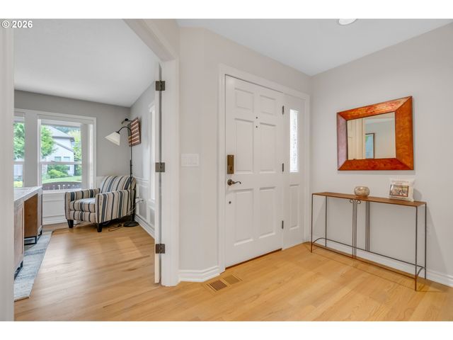 9535 Sw CHERRY Ln, Tualatin, OR 97062