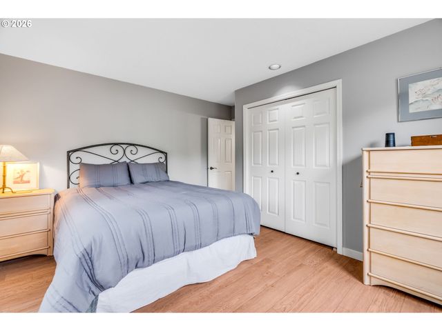 9535 Sw CHERRY Ln, Tualatin, OR 97062