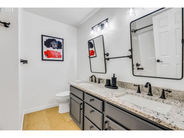 9535 Sw CHERRY Ln, Tualatin, OR 97062
