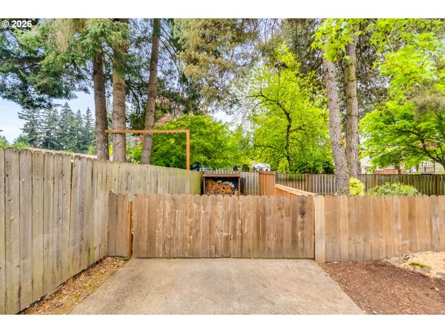 9535 Sw CHERRY Ln, Tualatin, OR 97062