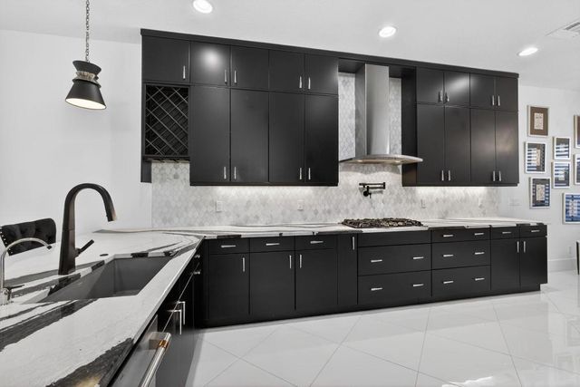 5630 Delacroix Terrace, Palm Beach Gardens, FL 33418