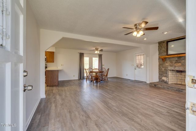 523 Mount Zion Road, Church Hill, TN 37642