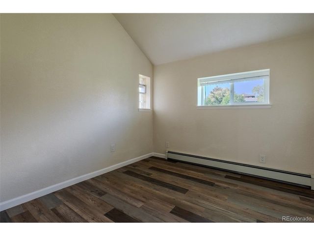 830 S Harlan St, Lakewood, CO 80226