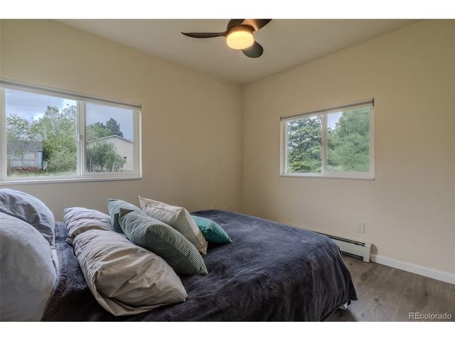 830 S Harlan St, Lakewood, CO 80226