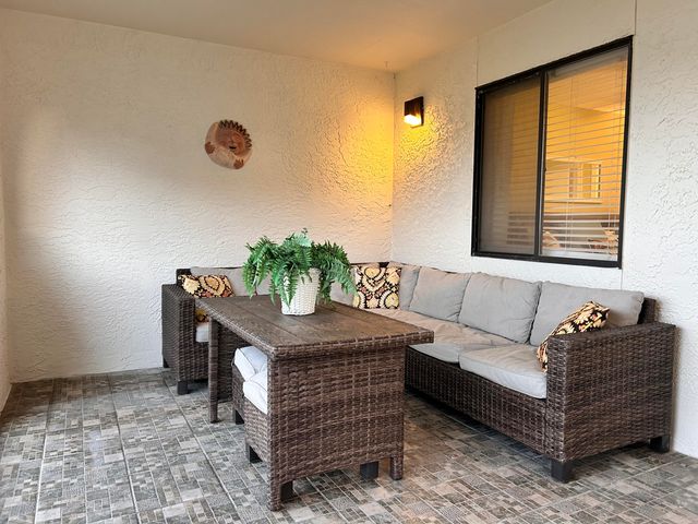 7453 Sunset Harbor Drive APT 2-303, Navarre, FL 32566