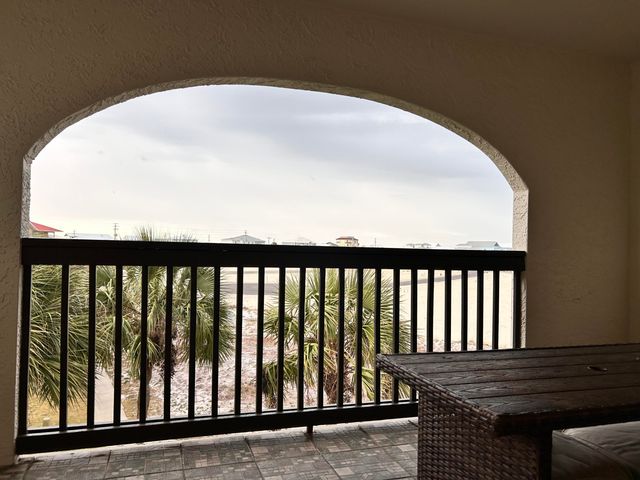 7453 Sunset Harbor Drive APT 2-303, Navarre, FL 32566