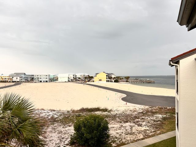 7453 Sunset Harbor Drive APT 2-303, Navarre, FL 32566