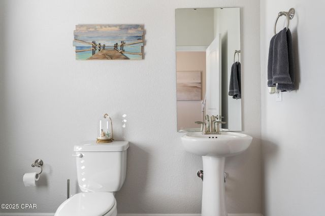 113 Ridgeway Circle, Crestview, FL 32536