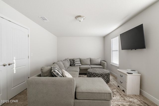 113 Ridgeway Circle, Crestview, FL 32536