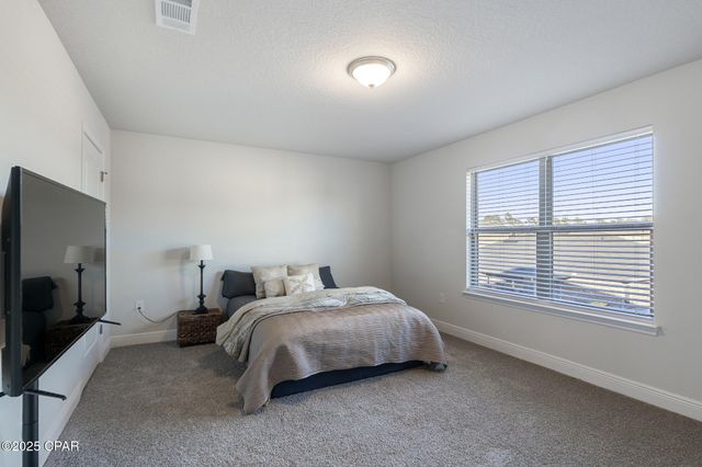 113 Ridgeway Circle, Crestview, FL 32536