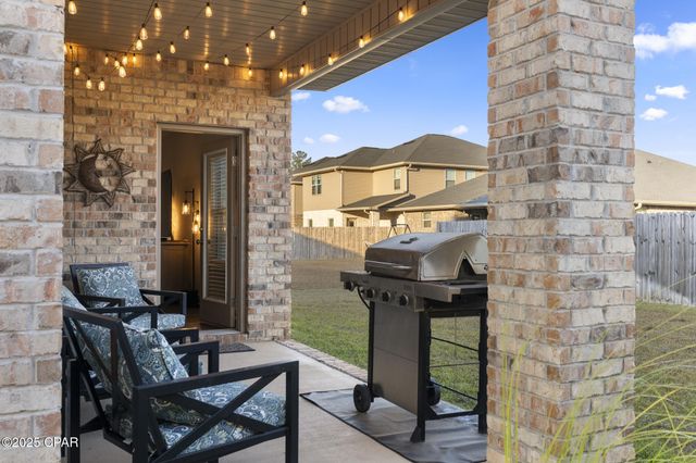 113 Ridgeway Circle, Crestview, FL 32536