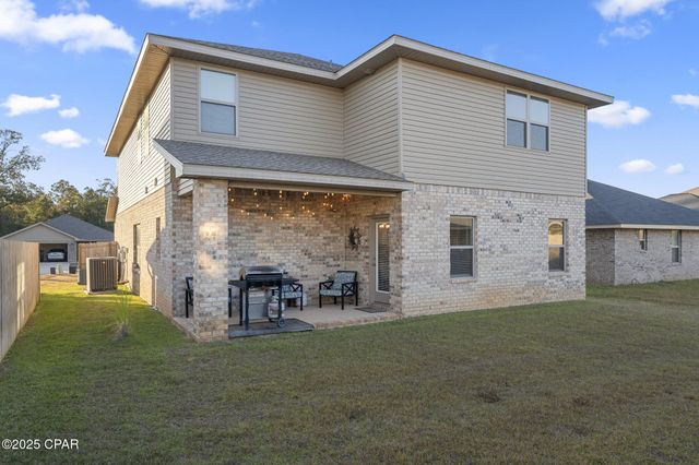 113 Ridgeway Circle, Crestview, FL 32536