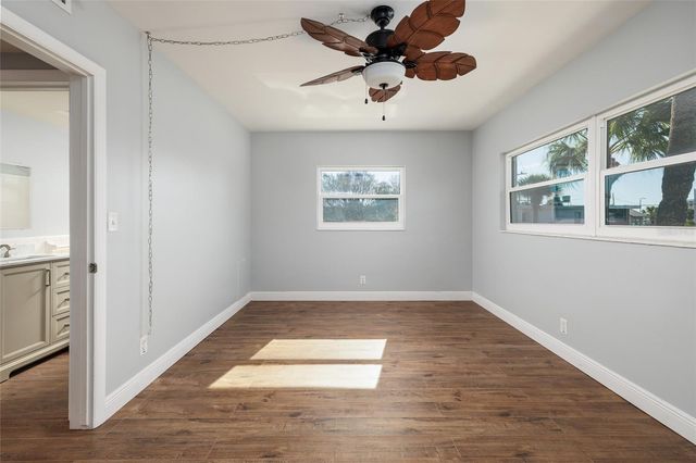 6000 2ND STREET E 6, St Pete Beach, FL 33706