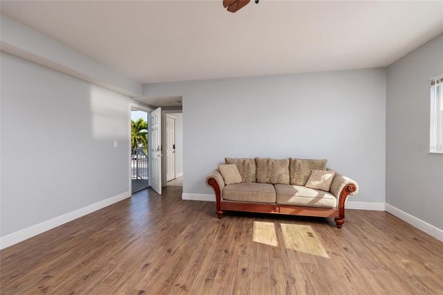 6000 2ND STREET E 6, St Pete Beach, FL 33706